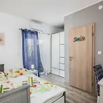 Nyaraló In