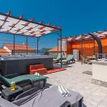 Hébergement de vacances In *